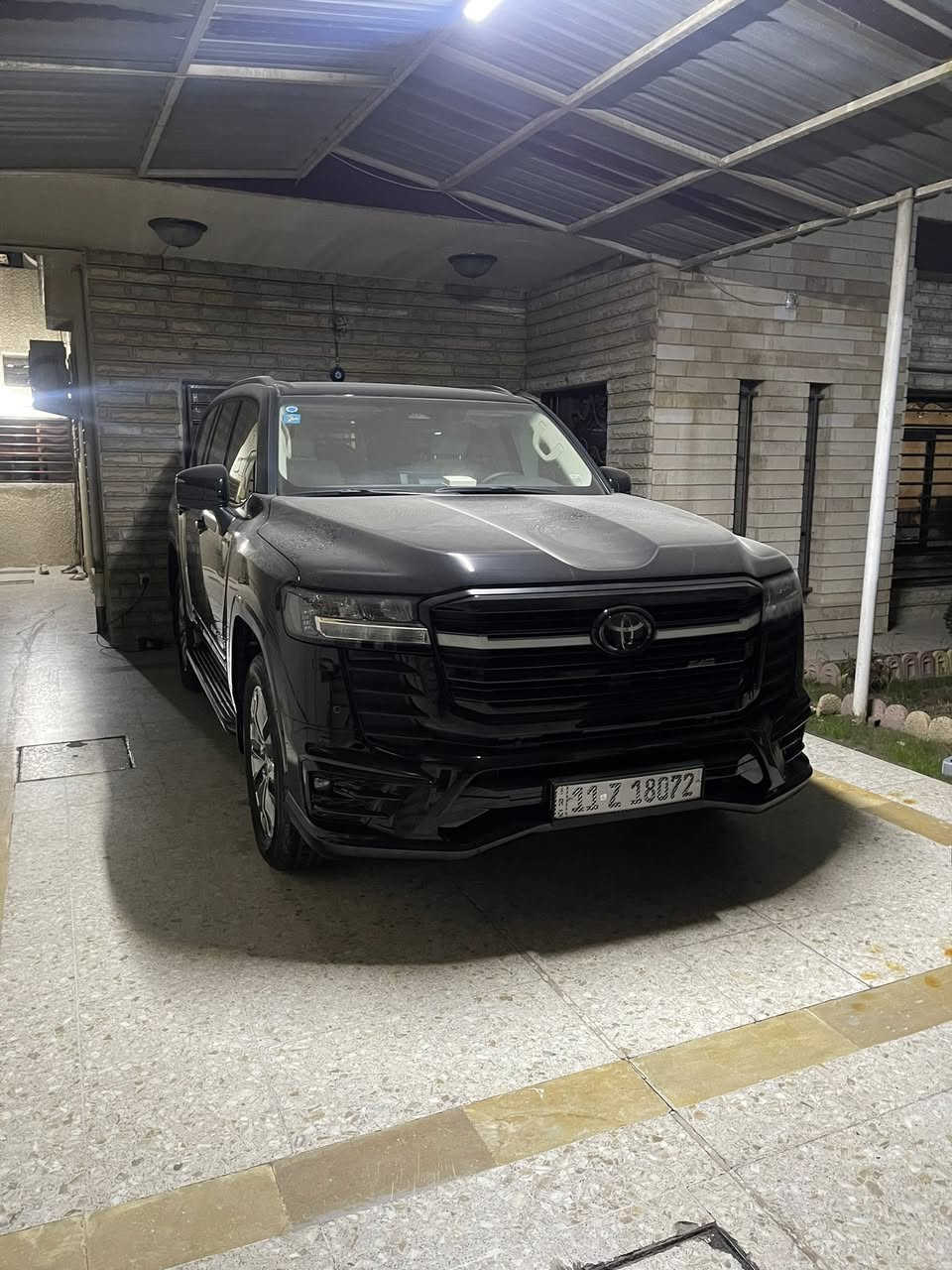 السلام عليكم عندي لندكروز ساز2025 ماشيه 2000 زيرو مغلفه BBfموجوده بغداد الغدير  سياره  GXRسياره sبلاك ادشن ***********
