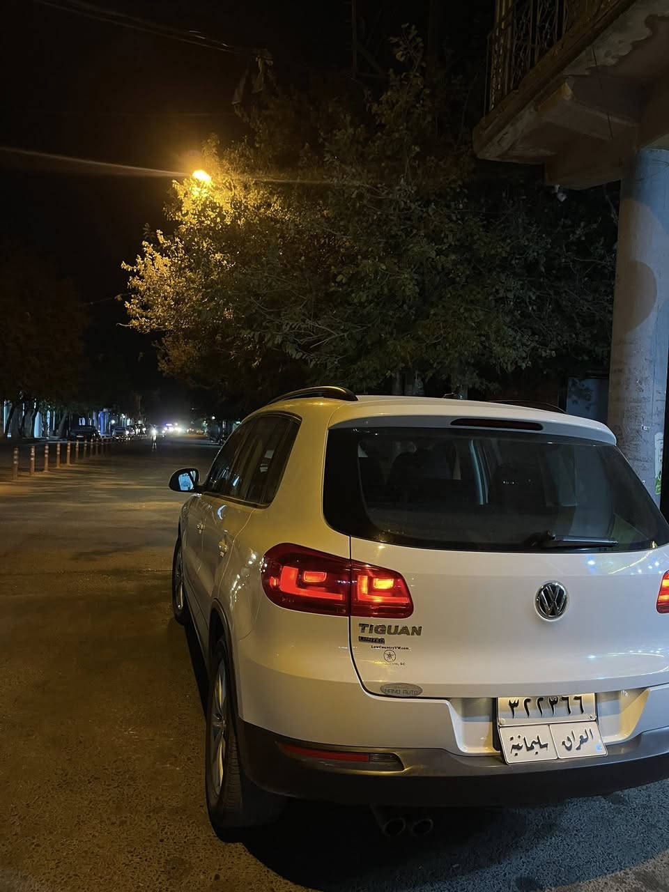 Vw tiguan model 2017   2.0 tsi
بسم الله‌ ماشاالله‌
تیكوان اڵمانی مۆدیل ٢٠١٧
مه‌كینه‌ ٢٠ تۆربۆ 
58مایل رۆشتوه‌
سه‌یاره‌كه‌ لۆك یه‌ك ده‌سته‌ 
بێ بۆیاغ ته‌نها ده‌عامی پێشه‌وه‌ بۆیاغه‌ بێناوگرتن
گێر و مه‌كینه‌ی لۆك نه‌كراوه‌ته‌وه‌
مواسفات
ده‌بڵ گێر تۆماتیك عادی سپۆرت 
سوكان ڤۆلیۆم 
ئاوێنه‌ هیته‌ر
ته‌برید مه‌ركه‌زی
شاشه‌و كامێرا بیلاد
12ئیرباگ
٨سماعه‌
زۆرواسفاتی تر ...
شوێن كۆیه‌
***********
