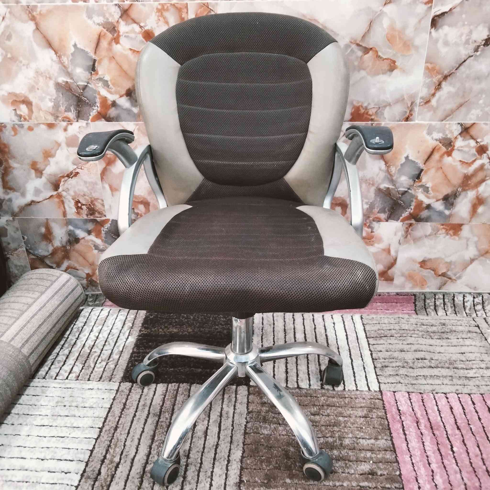 كراسي مستعملات 
متوفر توصيل جميع محافظات العراق


**إذا كنت صاحب هذا الإعلان وتريد حذفه لأي سبب، رجاءا أرسل رسالة إلى الدعم الفني**