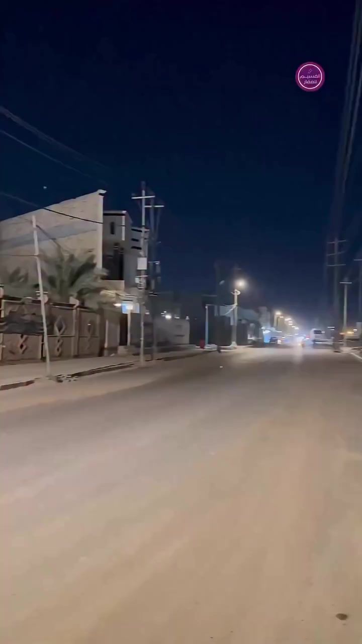 #دار #للبيع في #الديوانية حي الجامعة شارع سوات
يقع على شارع بعرض 15 م
ــــــــــــــــــــــــــــــــــــــــ
المساحة100م
الواجهة 10م
ــــــــــــــــــــــــــــــــــــــــ
طابقين مسلح
2غرف/2صالات/استقبال/مطبخ/مجمع صحي/
ــــــــــــــــــــــــــــــــــــــــ

للأستفســار عن الاسعار والعروض المتوفره افتح الرابط التالي
‏https://wa.me/c/9647809584788
أو مراجعـــــة 
مكتب القسيم للعقار 
(عنــوان المكتـــــب)
ام الخيــل شارع السايدين الرئيسـي
مقابل مجمع الفنجان للأراگيل
قرب مجمع الحسناوي
 او الاتصـــــــال
 على الارقام التاليه
 *********** 📞
 *********** 📞
