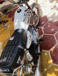 دراجة ايراني • ادوات نضيفه • مكينة ما مفتوحة