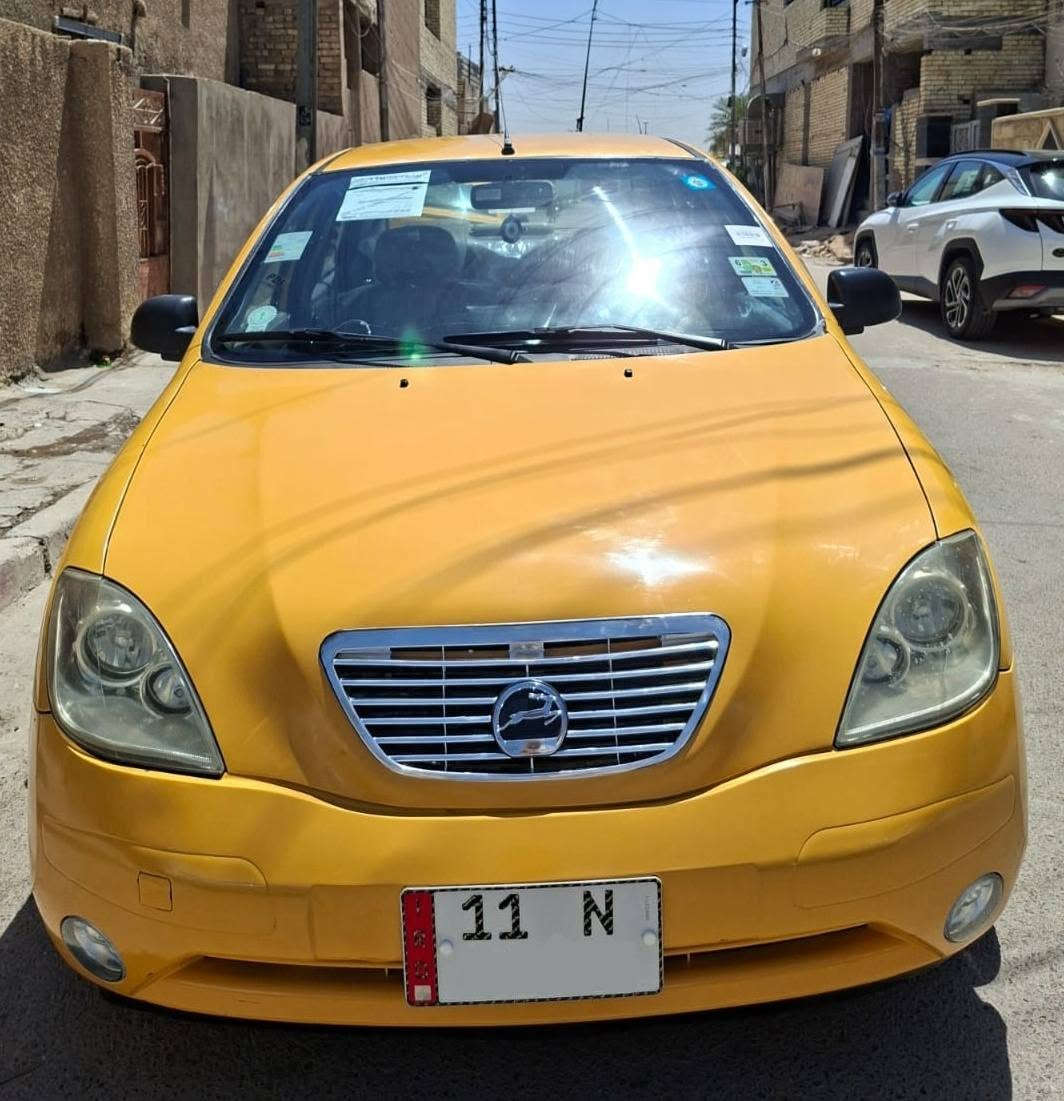 السلام عليكم طيبه للبيع مديل 2017 السياره مصفره غرامات وهيئه رقم بغداد مكانها بغداد السعر 41 وبيها مجال  للاستفسار ***********
