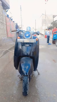 دراجه كلاسك 60 للبيع  دراجه يرادله تجفيت وباتري دراجه كلشي مابيه شغاله...