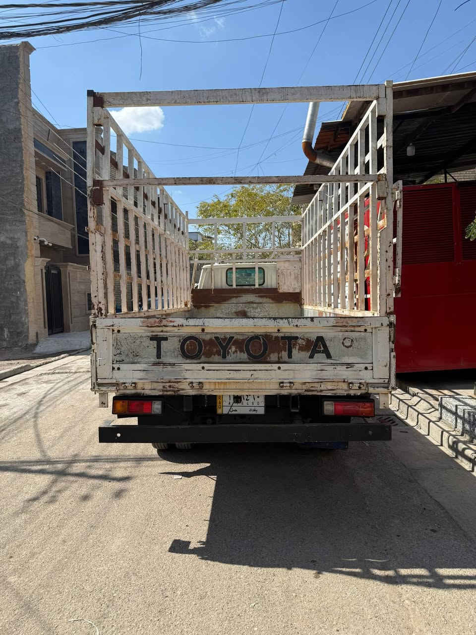 سلام عليكم تيوتا راس الثور موديل 89تفاصيل اكثل ***********
