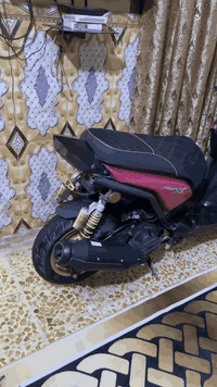 سكنس جبليل للبيع صالهة شهرين من نزلت من الضلال الدراجة هلموجود والتزويد البيهة كدامكم اني جناي مو بياع شراي الدراجة كفالة كل نقص ما بيهة وضمان بكلشي بيهة وكبر فيتر جيب وياك الدراجة معروضة بمليون وربعمية وبيهة مجال للستفسار *********** مكاني بغداد الرشاد شارع التانكي متواجد بس واتساب وتحياتي للجميع
