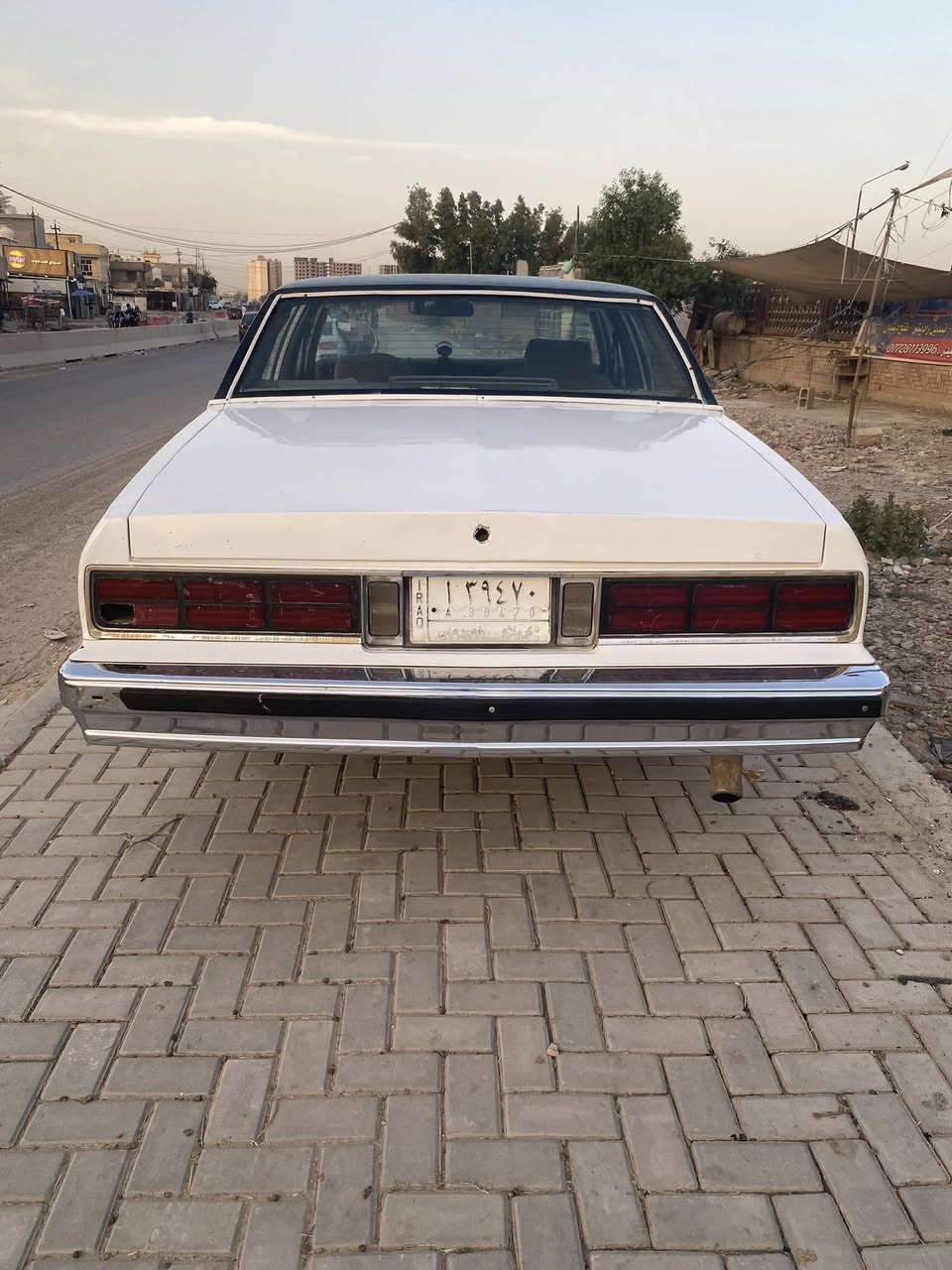 السلام عليكم
كابرس 1989
مكينة وكير ياباني 2500 ديلكو(بطة)
تبريد ممتاز
مروحة كهربائية 
تحتاج زوج تايرات لان نص عمر
داخل نيلي 
كراسي السائق والصدر كهربائية 
رقم كربلاء مشروع وطني
شرط التحويل  رجاء
سنوية لنهاية 2027
السعر 45 ورقة وبيها مجال
هاتف ***********
متوفر واتساب 
اي استفسار اني حاضر
