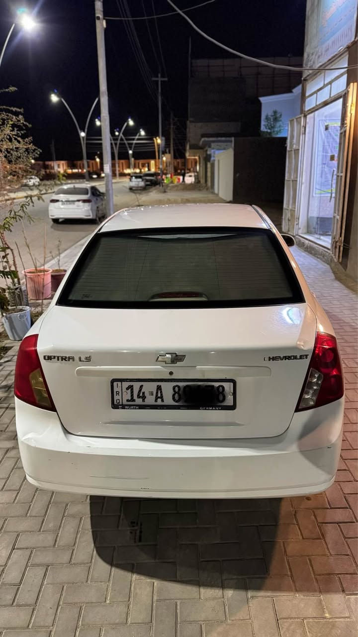 سلام عليكم  اوبترا موديل 2010  ماشية 167 الف سيارة حيل جديدة  ويل كب حدادية 100‎%‎ توني امبدله حته المشط رقم بصرة دولي  مكان السيارة بصرة السعر 82  رقم *********** البصرة, العراق
