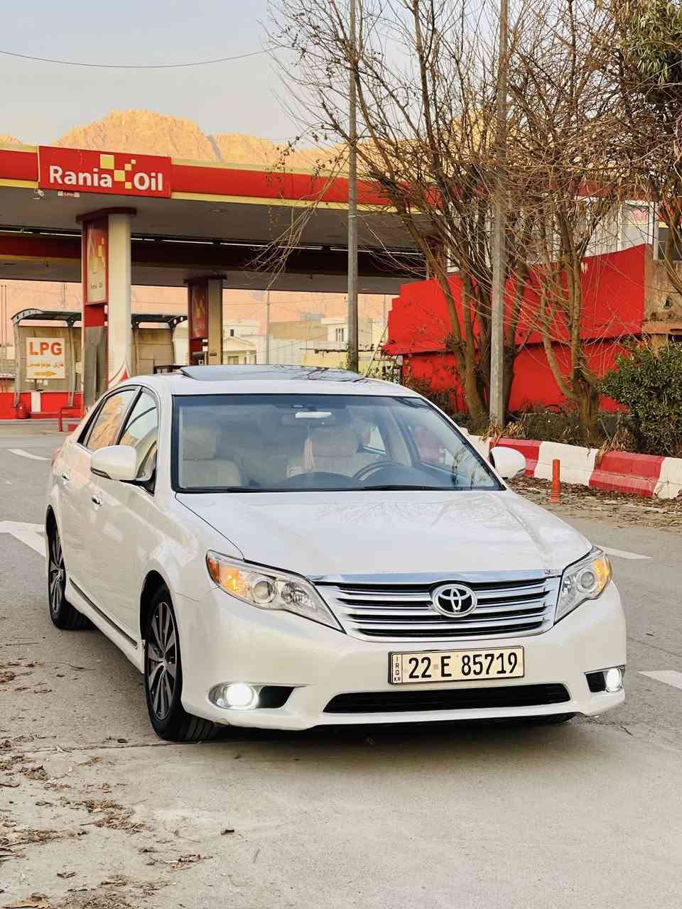 توێۆتا ئەڤەلۆن ٢٠١١ بۆیاخ تەنک 
 خلیجی فول مواسەفات لمیتد  
 یەک بست چاملخی دواوەی بەس پەمپە لەگەل ناو چاوانەکەی هەلیداوەو چاکراوە 
سلایت ، بەسمە ، پەردە 
٦ سیدی 
کوشن سارد و گەرم ، کوشن خەزن کوشن کارەبا 
تەبرید مەرکەزی 
گێر و مەکینەی  بەشەرت نەکراوەتەوە دوکەل و بوخاری نییە 
سەنەوی و رەقەمی تازەیە تا ٢٠٢٨ تازەیە بەناوی خۆمەوەیە 
نرخی 168 وەرەقە و مەجال 
ناونیشان   رانیە 
***********
***********
