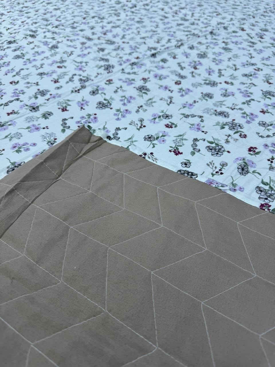 غطوه نفرين قماش قطني بارد مع 2 وجوه مخاد👑
السعر (15)الف✅
الغطوه 240*220
وجوه مخاد 50*75 عدد 2
متوفر توصيل بغداد ٥ الاف🚕🚕


**إذا كنت صاحب هذا الإعلان وتريد حذفه لأي سبب، رجاءا أرسل رسالة إلى الدعم الفني**