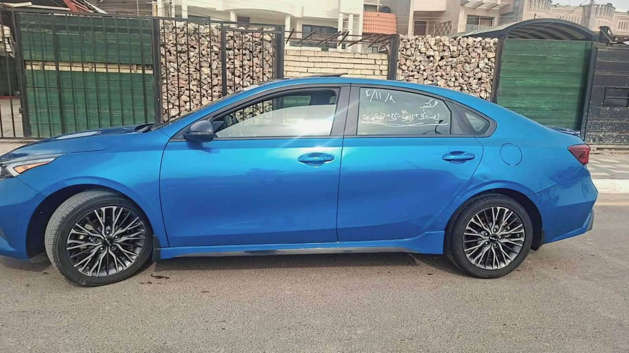 ***********  السعر ١٤٥
السلام عليكم فورتي مديل 24  فول مواصفات جيتي لاين فتحه بصمه تشغيل عن بعد لدات امامي خلفي ويل 17   بدون رقم السياره ابسمي  ماشيه 12 حادث موضوح بل صور
