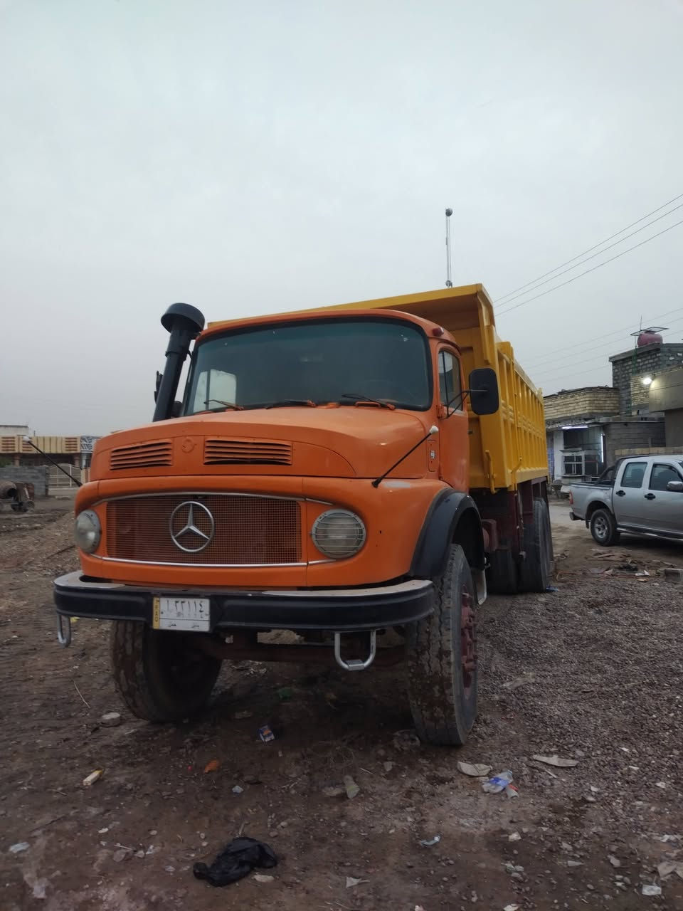 سلام عليكم قجمه للبيع موديل 82 مجموعه جياف محرك خام جديد كير 111 مكان السياره بغداد التاجي
***********///***********
