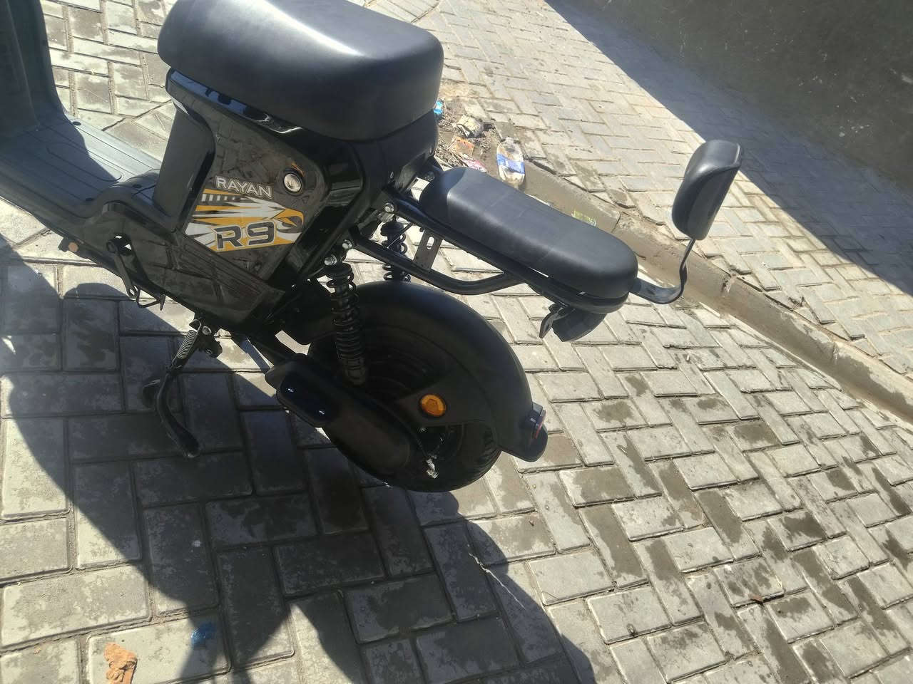 دراجه شحن ار9 الريان للبيع تجي مواصفات
كلوب عالي ناصي 
دبل اشاره يجي بي
الكهربائيات كلهن شغاله 
والسرعه 90
والملف 1200
والبطاريات 26امبير
وبيهه ضربه وصابغهه بلكفر 
صالي شهر من مشتريهه والضمان بعده عندي
اشتريتها 550 واريدهه 
450وبيهه مجال
العنوان. مدينه الصدر.الكياره قطاع 64


**إذا كنت صاحب هذا الإعلان وتريد حذفه لأي سبب، رجاءا أرسل رسالة إلى الدعم الفني**