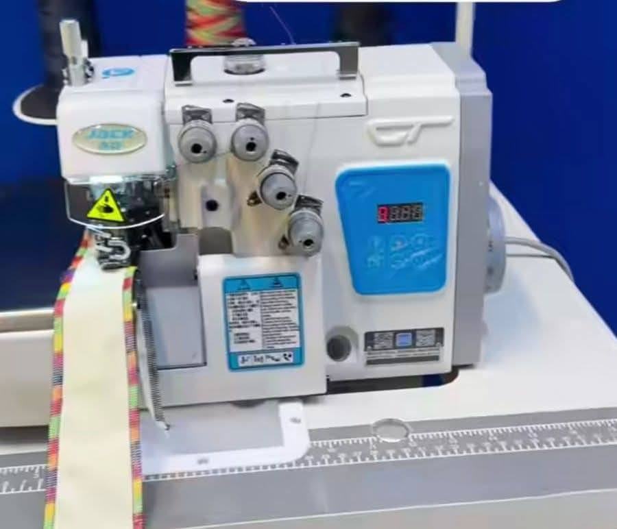 محلات الاخوين لبيع وتصليح مكاين الخياطه كافة متوفر توصيل لكافة المحافظات ارقه المكاين تجدونها لدينا مع ضمان حقيقي
متوفر مكاين صناعي جديد ومستخدم واوفرات منزليه

ومكاين منزليه باله ومستخدم للحجز واتساب او الخاص

***********/ ***********
