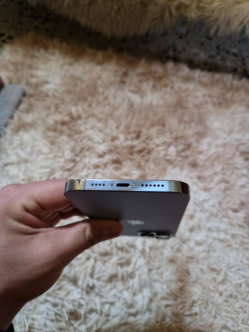 للبيع ايفون 13 Pro max  ذاكرة 256 بطارية 77 جهاز ماستر لووك مامفتوح سعره ٥٦٠ وبي مجال بسيط


**إذا كنت صاحب هذا الإعلان وتريد حذفه لأي سبب، رجاءا أرسل رسالة إلى الدعم الفني**