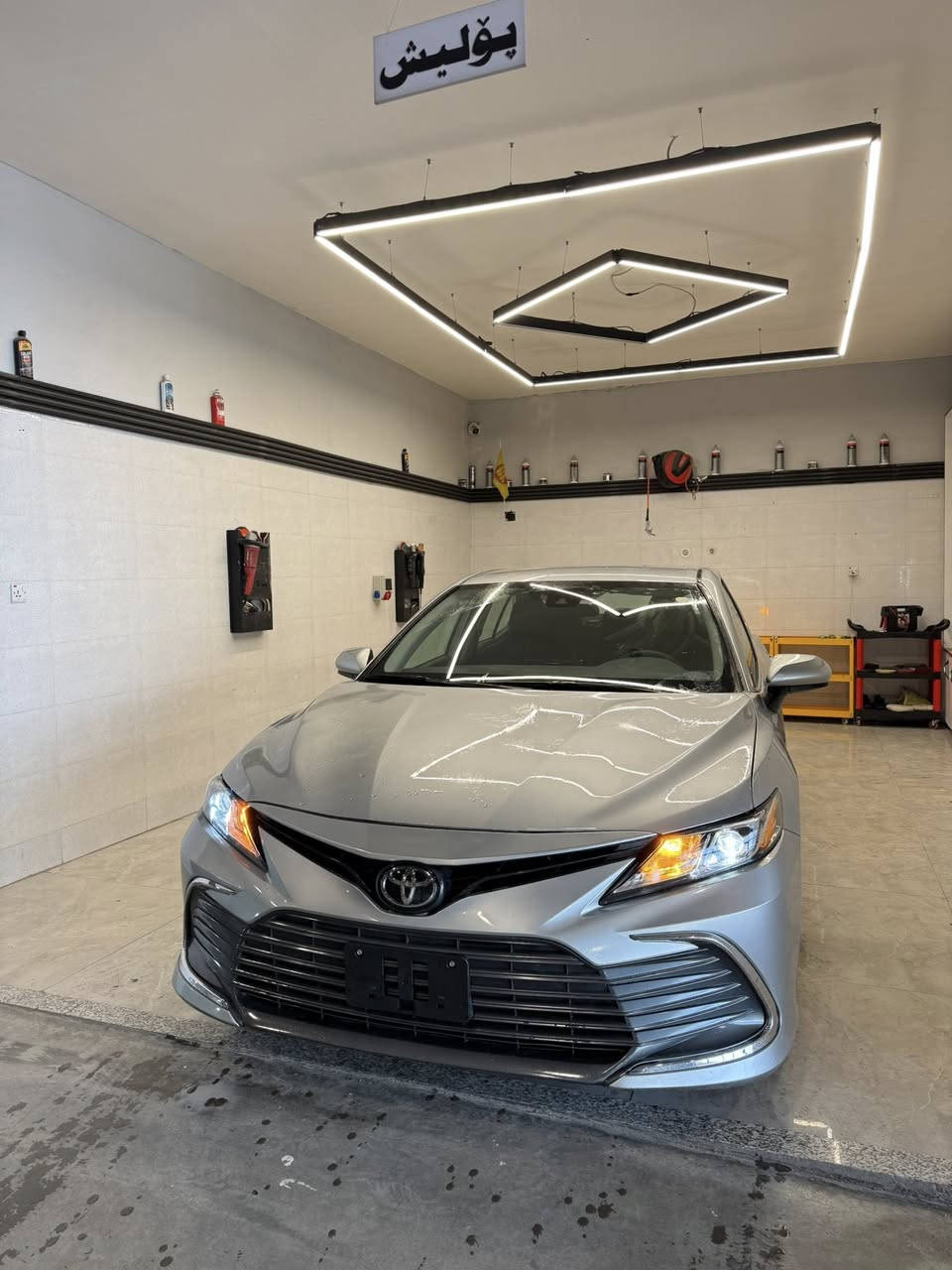 تويوتا كامري موديل 2024
مواسفات LE تويل بيدون فورويل 

بدون رقم تترقم شمالي فقت 

السبخ بيهة جاملغ امامي وشبر بل بونت

بيدون ده واخل بيدون ايرباگات كلة بشرط

ماشيه١٦ الف ميل  جديد سيارة 

السعر رقم موبايل موجود  

***********📞 كورك واتسئاب
