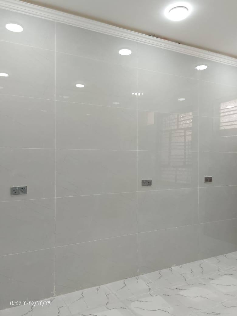 شغل سيراميك درجه اولى متفرغ حاليا *********** متر وبليوميه
