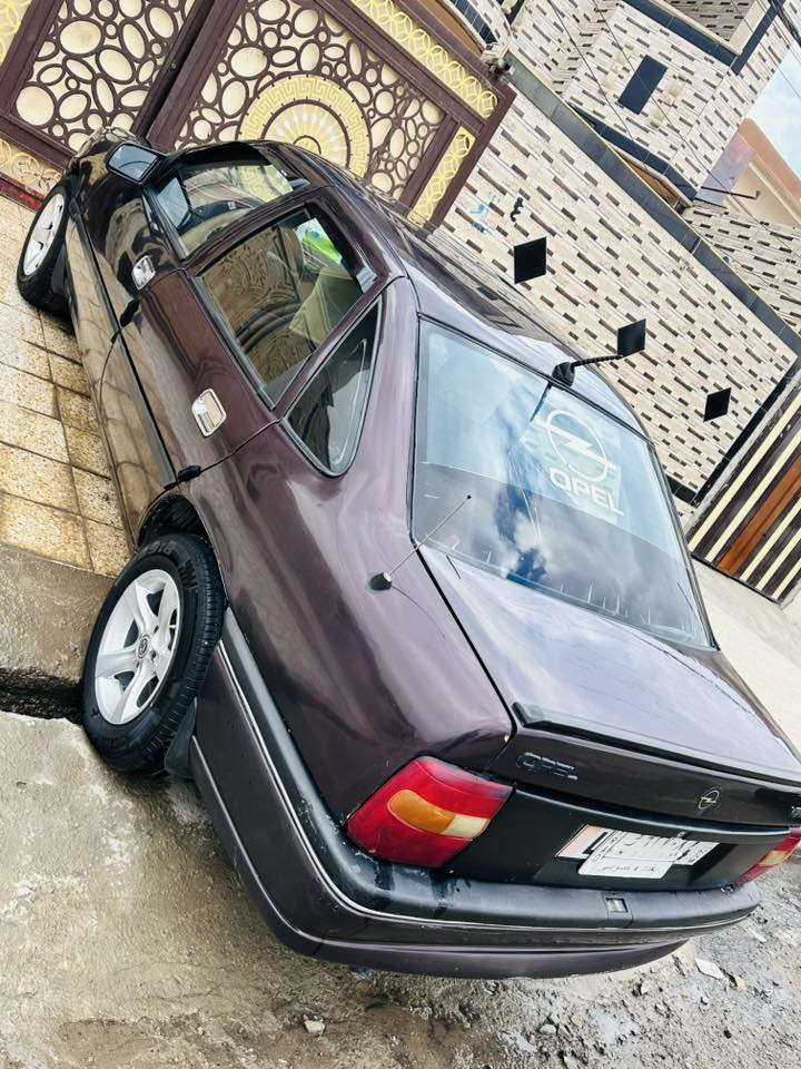 السلام عليكم
للبيع فكتره حجم 20
موديل 94
النفخ ولا صرف ولا حادث 
السياره مصبوغه جماليه فقط
كير محرك شرط 
رقم بغداد موازي تحويلها ابغداد
الشرعي بل موصل جيراني يحول فقط وكاله مايسوي
مضمونه من سرقه وغرامات تأخذ صافي 
العنوان موصل جانب الأيمن حي اليرموك 
التواصل.     (السعر 35قفل 
 (***********) (***********
