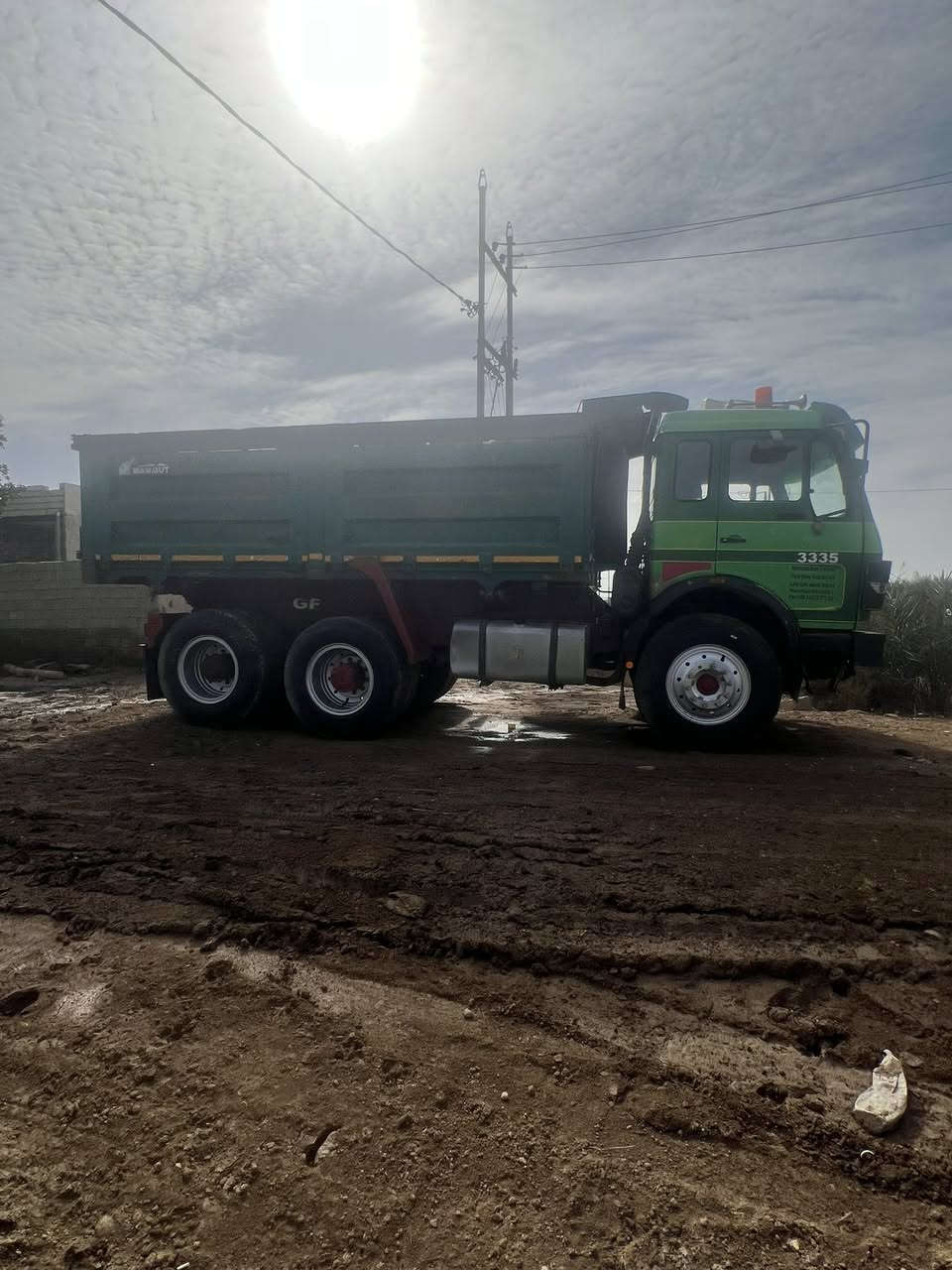 سياره إلبي موديل 87 مكينه 44 كير 160 مجموعه نص جي إف سياره مكفوله سنويه مجدده لل 31  للاستفسار ***********
