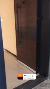 مشتمل  طابق اول للايجار بناء حديث شارع عمر فرع كيك دانيه متكون من غرفت...