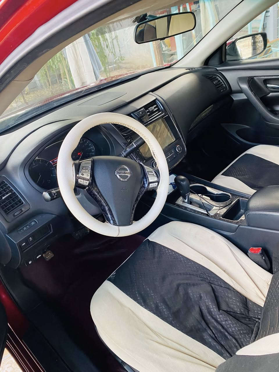 سلام عليكم سياره التيما موديل 2018 وارد امريكي حادثه بل الخارج جاملغ وبنيد نفسه ممبدل وبدون صبغ ايرباك سترين راجع ستسم وبل العراق صار بيه حادث قبغ صندوك تبدل ونصبغ وجاملغ خلفي يمنه وطك ايرباك تكمه السياره بيه نواقص سعره ب ١١٥$ وبيه مجال مكانه ديالى الخالص للاستفسار الاتصال ***********
واتس اب ***********
