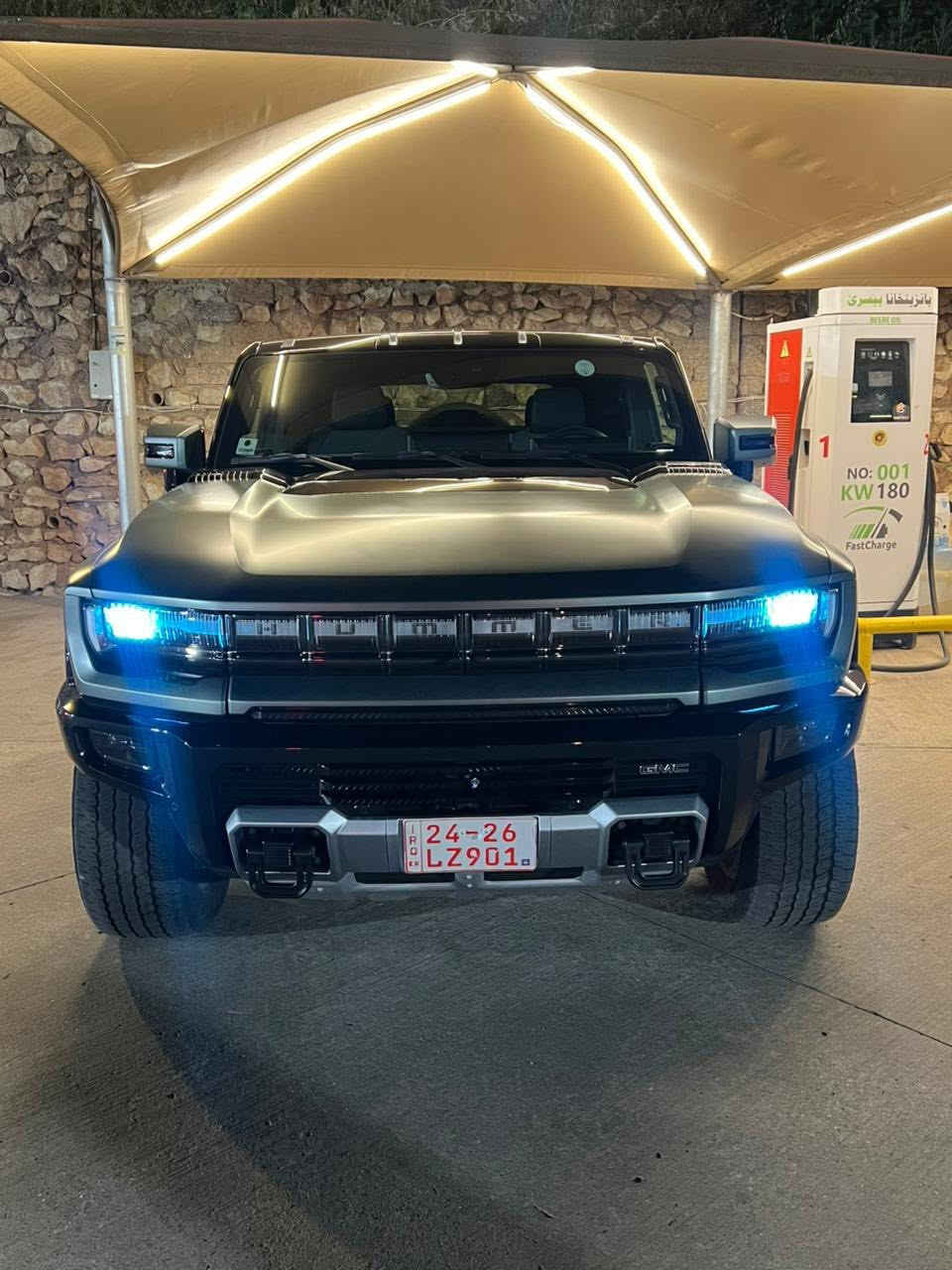 ‏بسم الله الرحمن الرحيم
‏صلوات على محمد وآل محمد 🧿

Hummer  h2 ev 2024 للبيع 

 ماشيه 29 الف ميل 

مكان سياره دهوك 

 للتفاصيل اكثر او سعر تواصل علي خاص 

*********** واتس اب ￼

