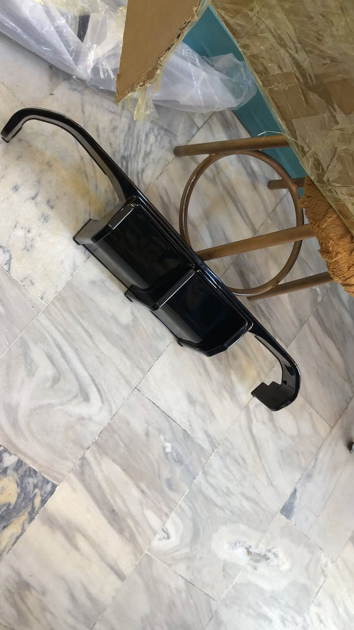 شلون شباب يارب بخير
دفيوزر رياضي مال M3 m4 يرهم
لحيه امامي قالب يخبل اسود لمعه ترهم دعاميات M3 m4 مكاني سيديه قرب جامع الهدى كم قطعه باقيات 
***********
