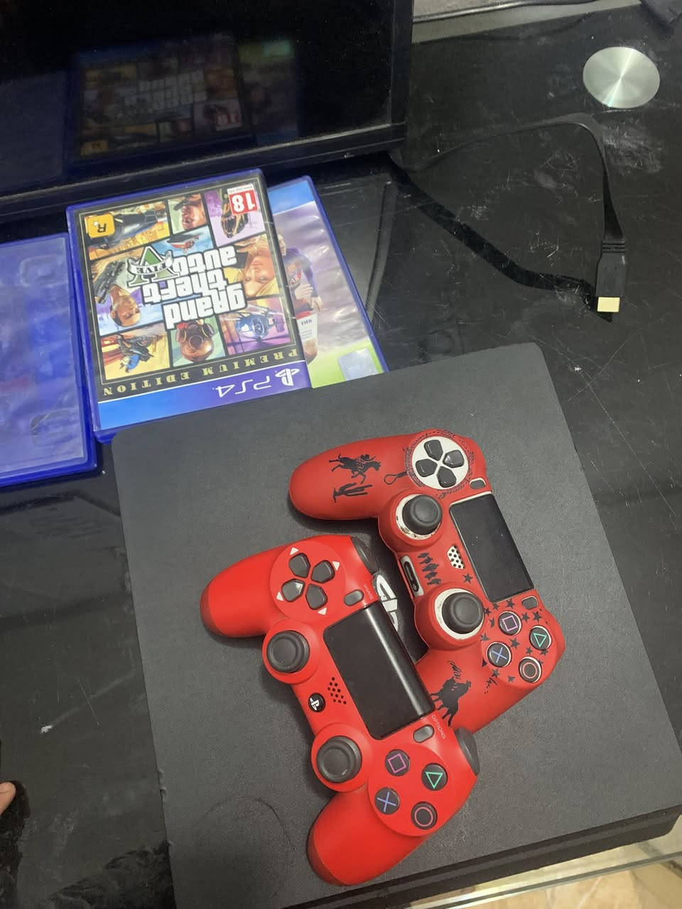 بل 4 ممفتوح نضيف زلغ مابيه ويا يدات ثنين وقرص راكن روك جزء5 وجيتي أي وفيفا16 سعره ٢٠٠ قفل بدون عمله مكاني بغداد جديده شارع المسبح ممتواجد ع نت فقط ع رقم ***********
