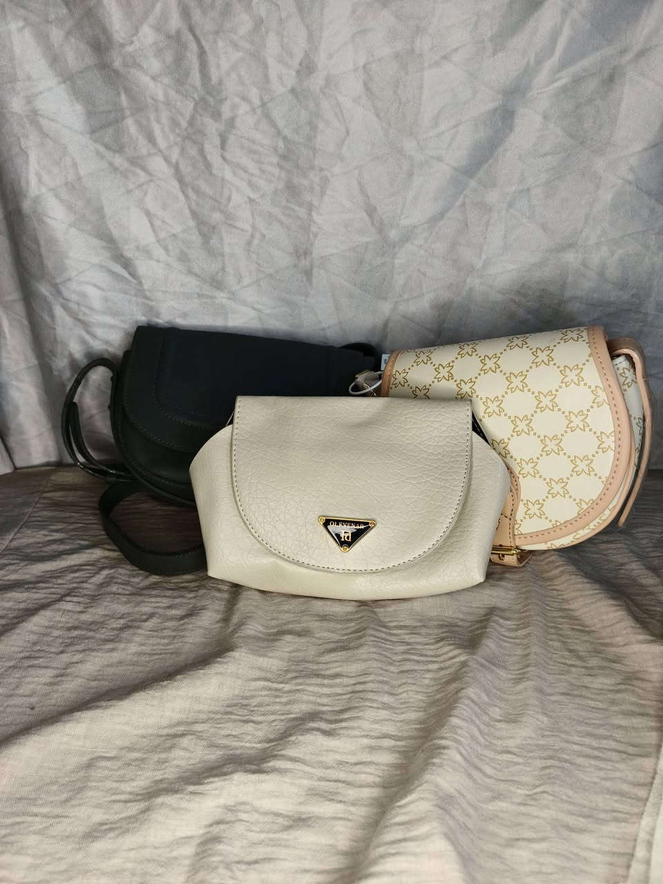 بضاعة شي أن كل قطعة وسعرها
تتوفر خدمة توصيل لجميع محافظات


**إذا كنت صاحب هذا الإعلان وتريد حذفه لأي سبب، رجاءا أرسل رسالة إلى الدعم الفني**