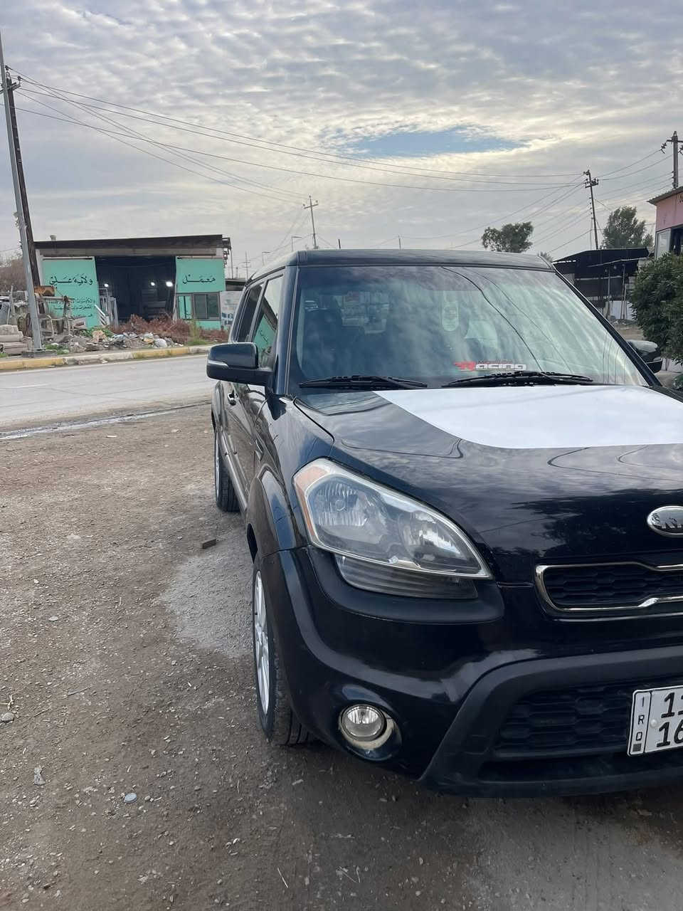 السلام عليكم kai Soul للبيع موديل 2013 بدون دواخل بدون ضربة بيها فقط قطعتين صبغ بدون تبديل الجاملوغ الامامي والباب الصدر صبغ وبدايت خيط تبخير والباقي كلة مكفول تحويل ثاني يوم السعر 95 ورقة وبيها مجال . للأستفسار اكثر *********** مكاني ديالى بعقوبه ♥️
