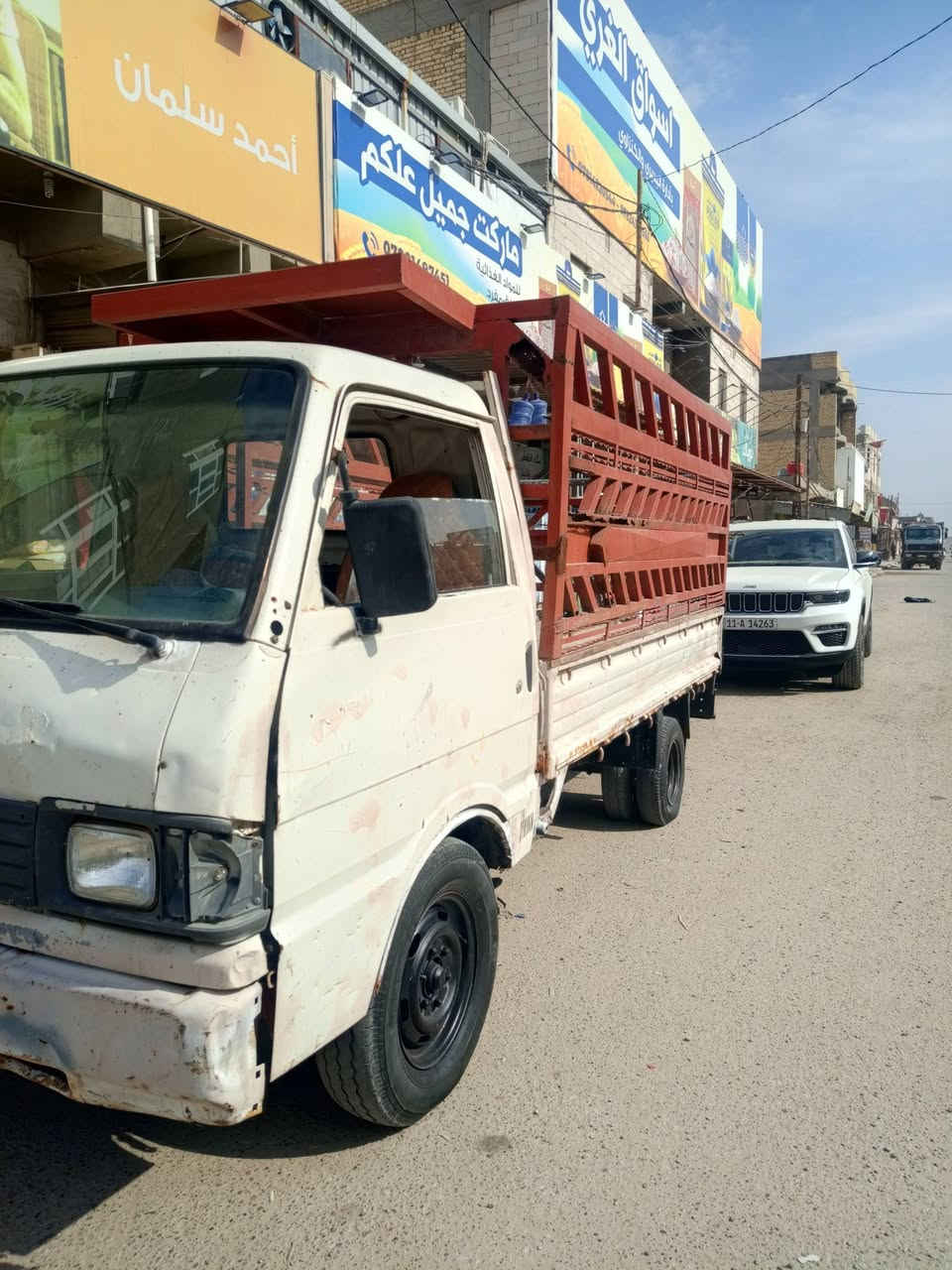 سلام عليكم للبيع موديل 96 رقم مثنى مكان السماوة جاهزة ماناقصهة شي ***********
