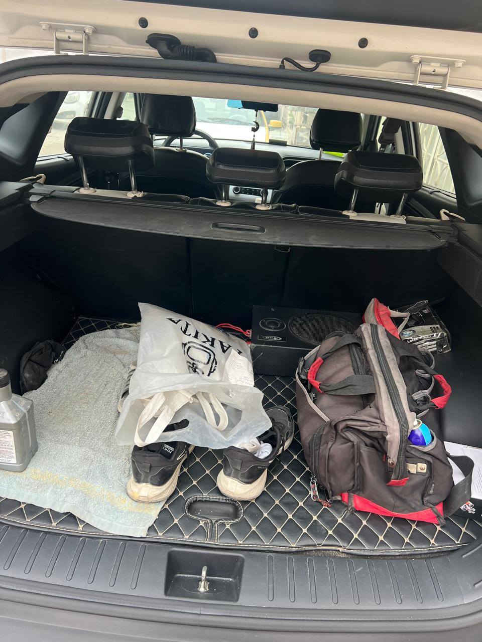 توسان مكفوله ماشيه ٦٠ موديل ٢٠٢٤ السعر ٢٢٠ بغداد الحريه ***********
