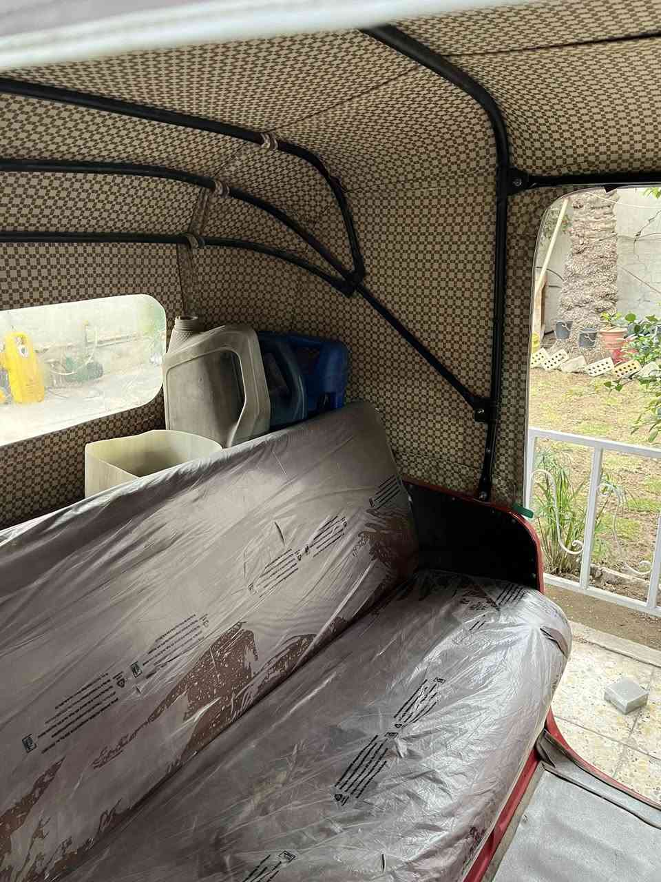 السلام عليكم تكتك 2018شهر ال5رقم و سنويه تحويل ثاني يوم مكينه مال 20تخم تاير جديد جاملغات سود جماليه التكتك كامله كلشي ما ناقصه تشغل و تطلع السعر 5و200وبيه مجال مكاني زعفرانيه رقمي***********
