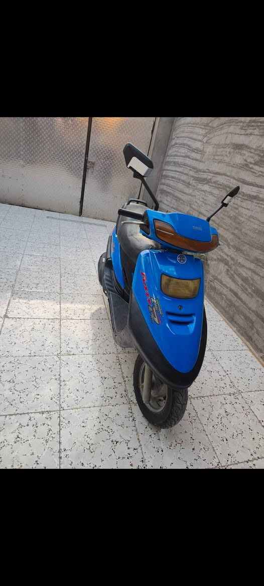 السلام عليكم دراجة فراشة للبيع محركهة جديد كهربائيات شغالة تشغيل عن بعد نشاط فول للاستفسار الاتصال على الرقم *********** السعر 450
