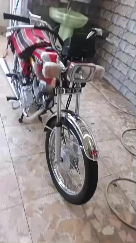 سلام عليكم نامه متياز ٣ احرف مديل26 الدراجه نضيفه سعرها 600 وبيها مجال للشراي***********. مكاني كربلاء حي نصر
