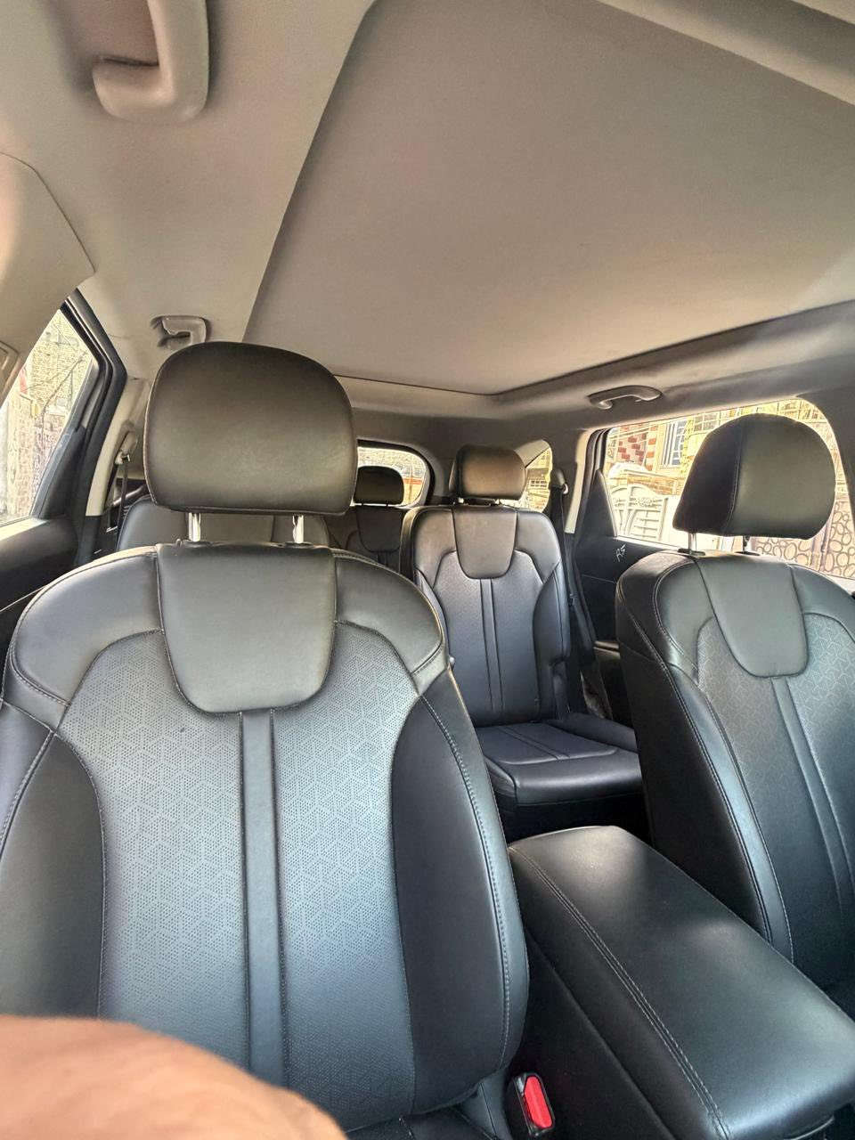 السلام عليكم سورنتو 2023 EX
فول فول مواصفات 
بنورما 

للبيع او مراوس 
وارد امريكي دخول جديد 
مرقم اربيل ( تريد وكاله او سنويه بأسمك ) 
محرك 2500 تيربو 

كشنات جلد تدفئه  تبريد Vip
كشنات اماميه وخلفيه كهرباء 
رادارات عدد360
حساسات وكامره خلفيه 
قياده ذاتيه 
تحديد مسار 
مودات قياده عدد 4
صندوق كهرباء
سايد بريك بصمه 
تبريد شاشه 
صور الحادث مرفقه بالمنشور قطعتين صبغ سياره احلى من الصور اي نقص ما بيهه 
مكان السياره بغداد 
رقم ***********
