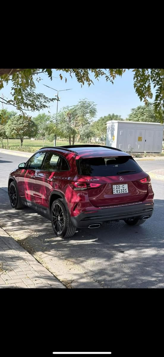 مارسدس GLA
موديل 2021 
حادث دعاميه إماميه جاملغ أمام بارد 
بيهه قطعه كلير من امريكا 
رقم أربيل 
ماشيه 75 
فووول مواصفات 1/1 
السعر 25 الف $ وبيهه مجال 
***********
