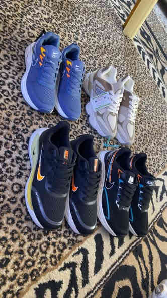 ١٥٠ قطعه جديد غير مستخدم فيتنامي  السعر الكلي مليون و ٦٠٠  
تطلع القطعه عليك ١٠ ونص الف مكاني حله مركز مدينه ***********
