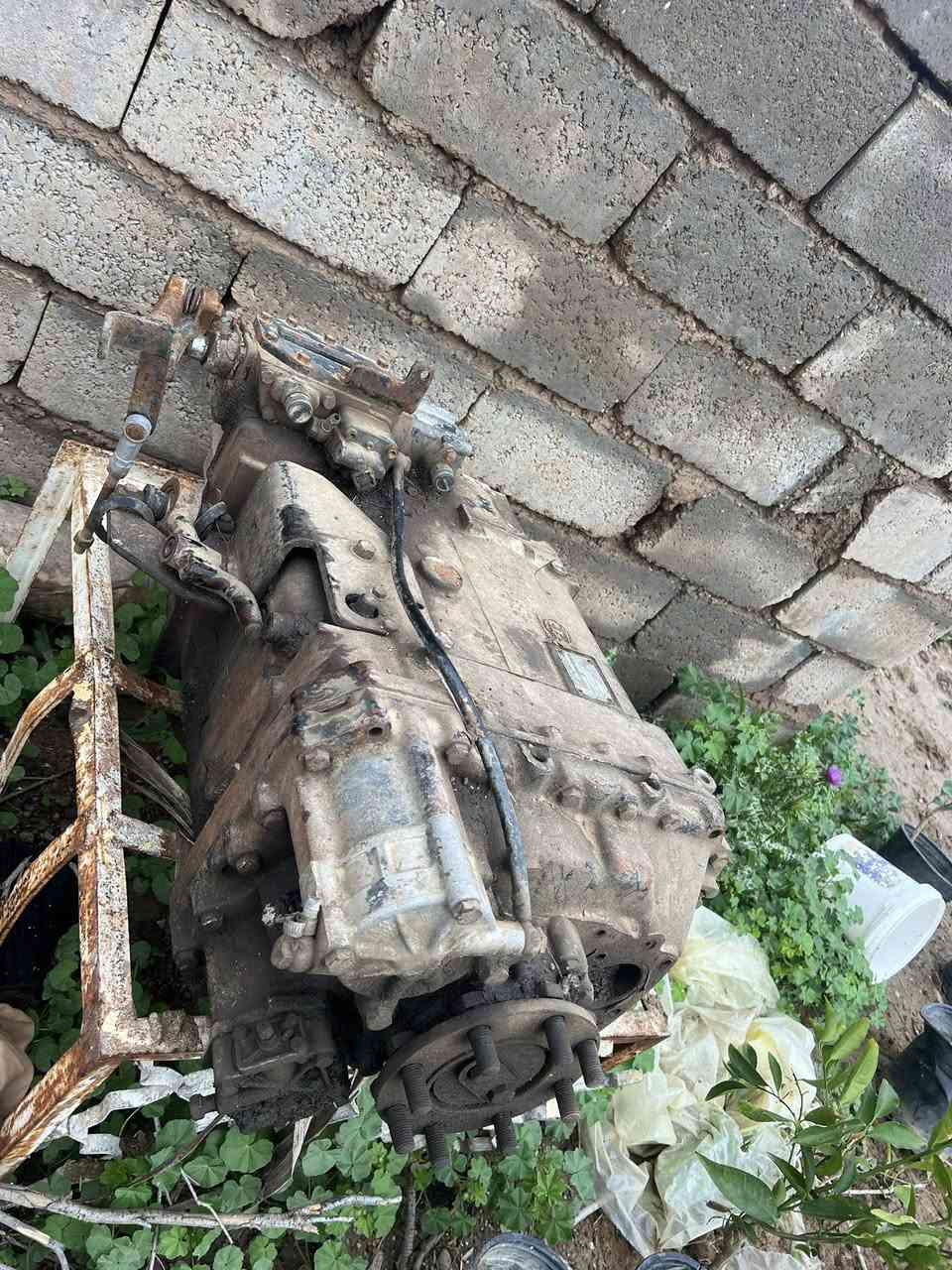 سلام عليكم كير ١٣٠ برميل للبيع 
***********
