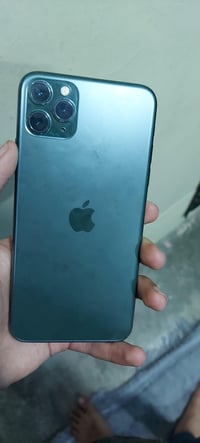 ايفون ١١ برو ماكس • ٦٤ • شاشة OLED مبدلة