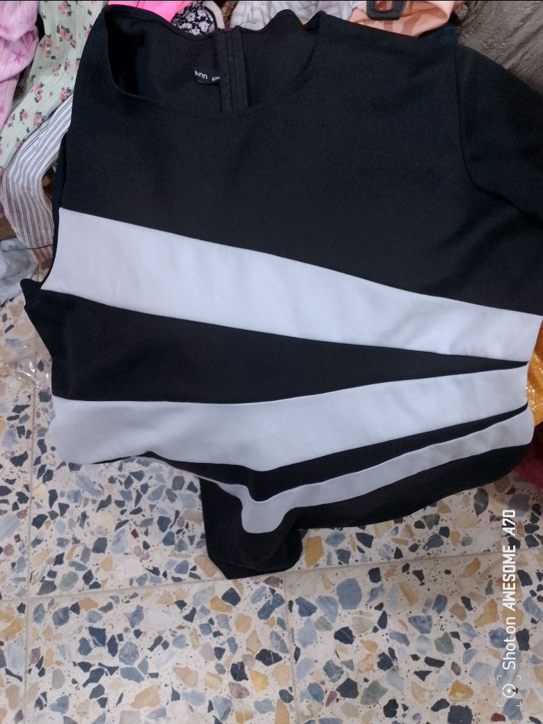 شليف ملابس نسائيه منوع  يطلع بجايم وبناطير وبلوزات وبيهن جاكيت كل شليف 50 قطعه السعر 60 الف وي التوصيل


**إذا كنت صاحب هذا الإعلان وتريد حذفه لأي سبب، رجاءا أرسل رسالة إلى الدعم الفني**