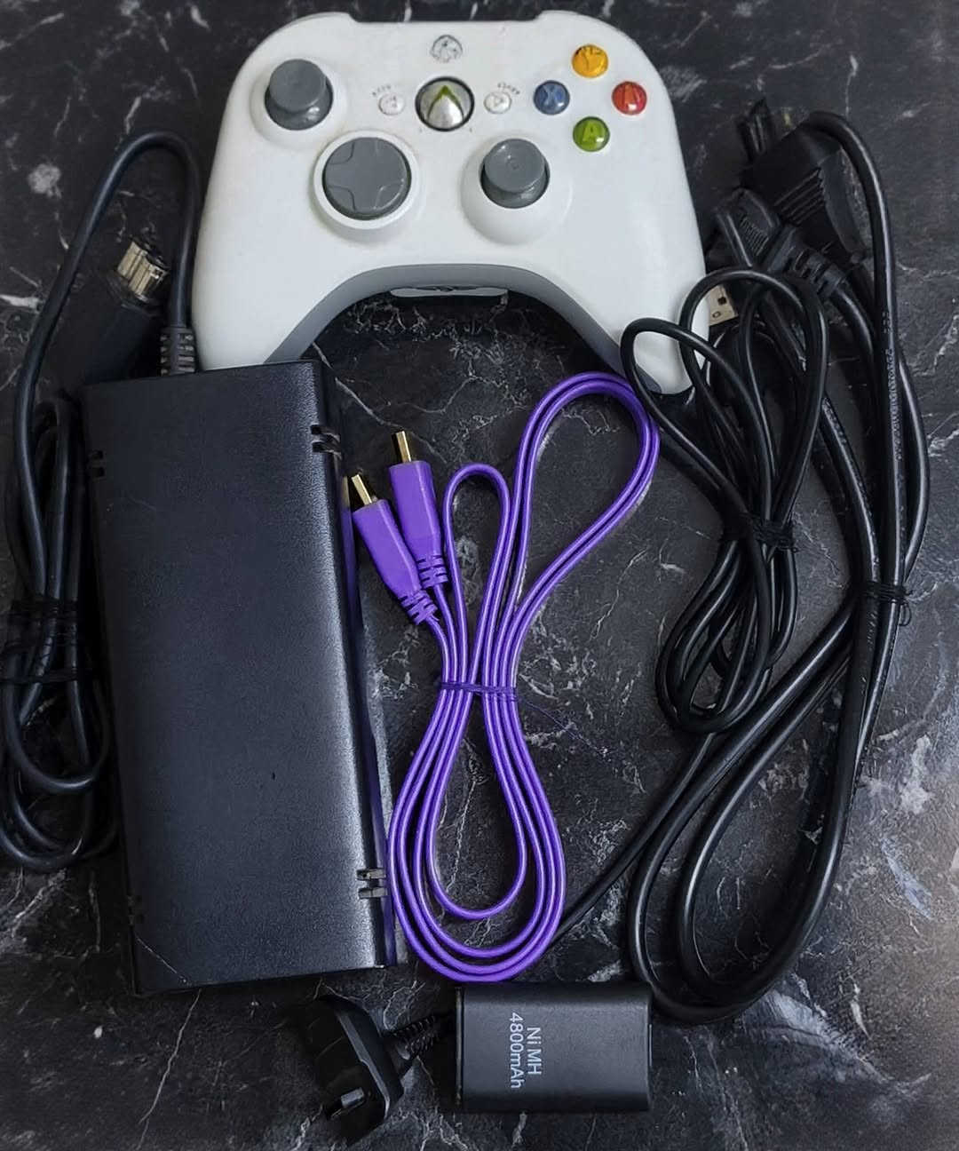 السلام عليكم اكس بوكس 360 مهكر اخو الجديد فول نظافة مع كامل ملحقاتة هارد 256 GB بي 252 لعبة السعر 140 الف وبي مجال


**إذا كنت صاحب هذا الإعلان وتريد حذفه لأي سبب، رجاءا أرسل رسالة إلى الدعم الفني**