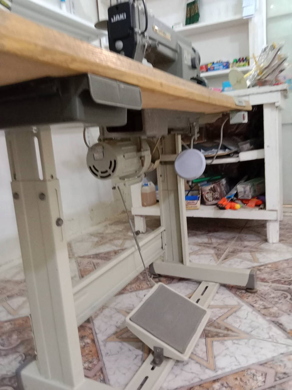 مكينه جاكي للبيع باب اول ام الحفر غير مستعمله جديده الاتصال بالرقم
***********
