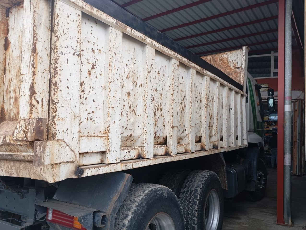 رینۆ ئەوروپی / بۆفرۆشتن 
رەقم سلیمانی سەنەوی تازەیە تا 2030 
مۆدێل 2002 
حجمی 400
بیلاد مجموحە
بیلاد پمپڵ نۆزڵ
شانسی درێژ 
گێر و مەکینە تازە تەحمیر 
هەمووگیانی بەشەرت ژ.م 
***********
وتساپ . ڤایبر
