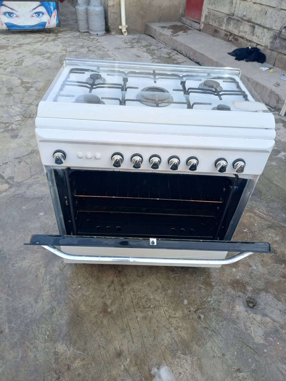 سلام عليكم طباخ البيع شرط الفحص نضافه فول نوعيه فريش لوك جديد أي عيب ما بي تفحص و تأخذ (السعر185) و بي مجال قليل مكان كركوك الممدودة الشراي يخبر *********** واتساب
