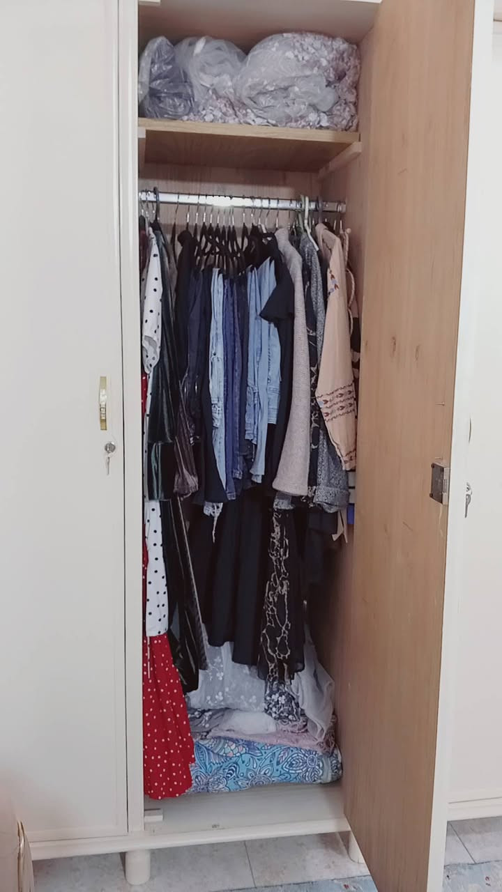 السلام عليكم عندي غرفة للبيع تفصال خشب عراقي توصا كلفتني مليون و400 واريدها 900 .


**إذا كنت صاحب هذا الإعلان وتريد حذفه لأي سبب، رجاءا أرسل رسالة إلى الدعم الفني**