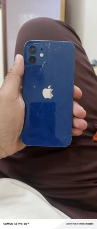 ايفون 12مبدل شاشه وبطاريه الذاكره 256 شاشه نوعيه جيده والبطاريه كذالك ...