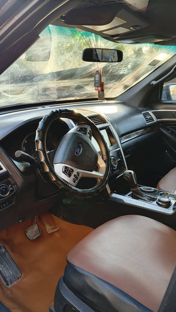 يالله سلام عليكم للبيع فورد اكسبلورر 2012
امريكي فول موصفات مكينه 3600 رقم بغداد تحويل نفس اليوم سياره احله من صور تخم تاير جديد مكينه كير حداديه مكفوله شرط مري شفط وهواي بيه موصفات حلوه مكاني بابل 
للتواصل والاستفسار 
***********
