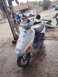 دراجه فراشه فحل كرستال محرك ماكس جديده   كل نقص مابيه سعر 600  بيه مجا...