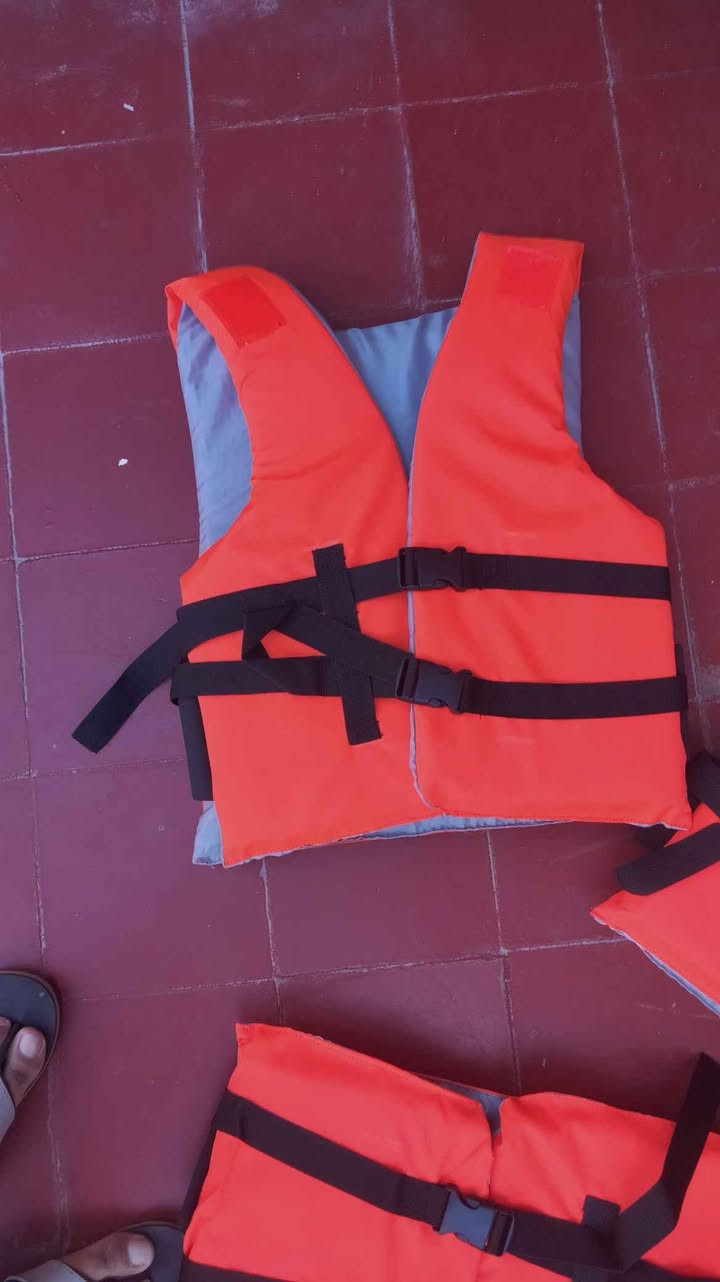 Les gilet de sauvetage maxi 90kh سلا, المغرب


**إذا كنت صاحب هذا الإعلان وتريد حذفه لأي سبب، رجاءا أرسل رسالة إلى الدعم الفني**
