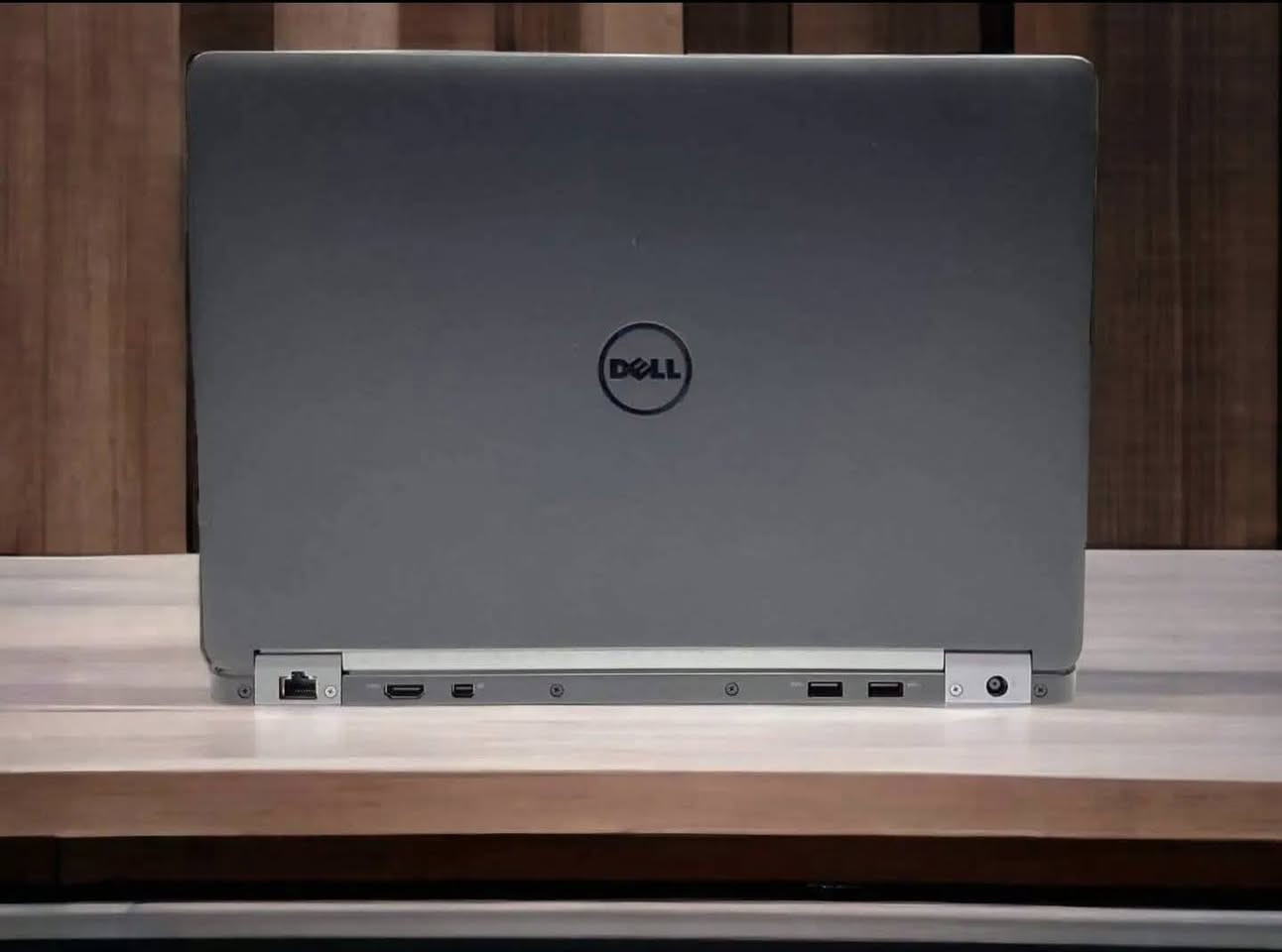 المعالج core i5 الجيل السادس
رام 8 كيكا DDR4
هارد 256 كيكا SSD
كرت الشاشه Intel UHD حجم 4 كيكا
الشاشه حجم 14 انج ضد التوهج  دقة FHD
باتري ليثيوم 6 خلايا  شحن سريع 65 واط والباطرية ممتازة
كامره دقة hd تحتوي قفل فتح وغلق الكامره
 منفذ  رام  وhdmi وسيم كرت وباقي المنافذ   الحاسبه كلش نضيفه وحلوه
السعر 300


**إذا كنت صاحب هذا الإعلان وتريد حذفه لأي سبب، رجاءا أرسل رسالة إلى الدعم الفني**